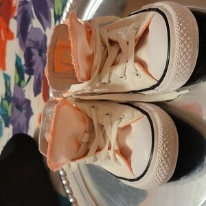 SOLD converse girl 3